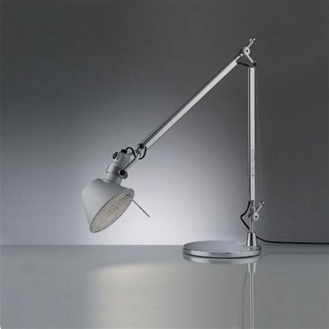 artemide tolomeo bureaulamp.
